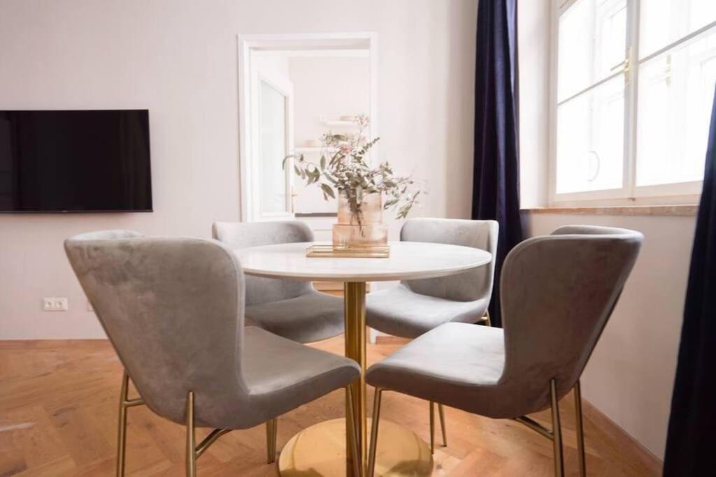 Apartment In Der Innenstadt I 3 Minutes To Metro *